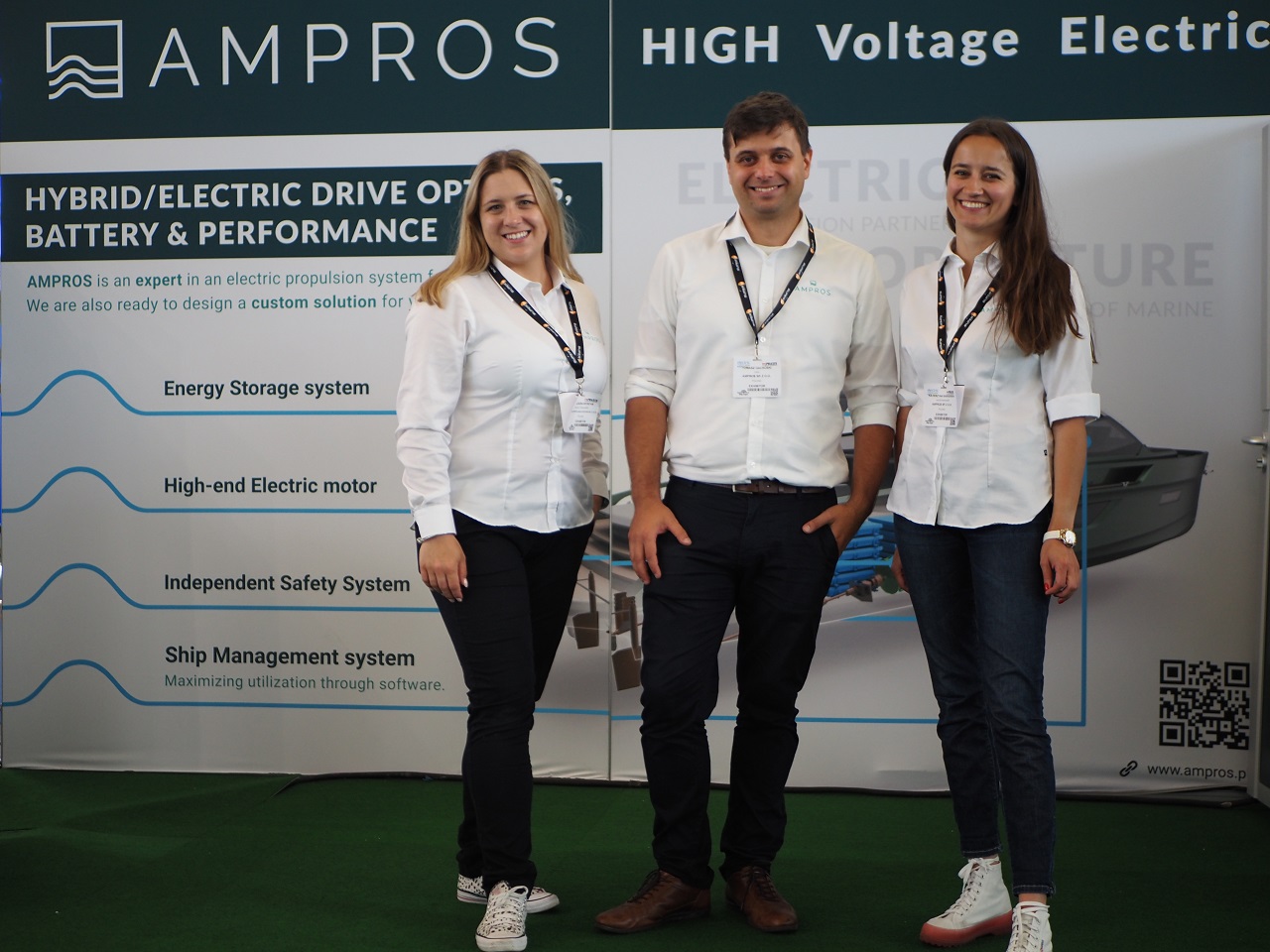 Ampros Sparks Success at Electric & Hybrid Marine Expo in Amsterdam